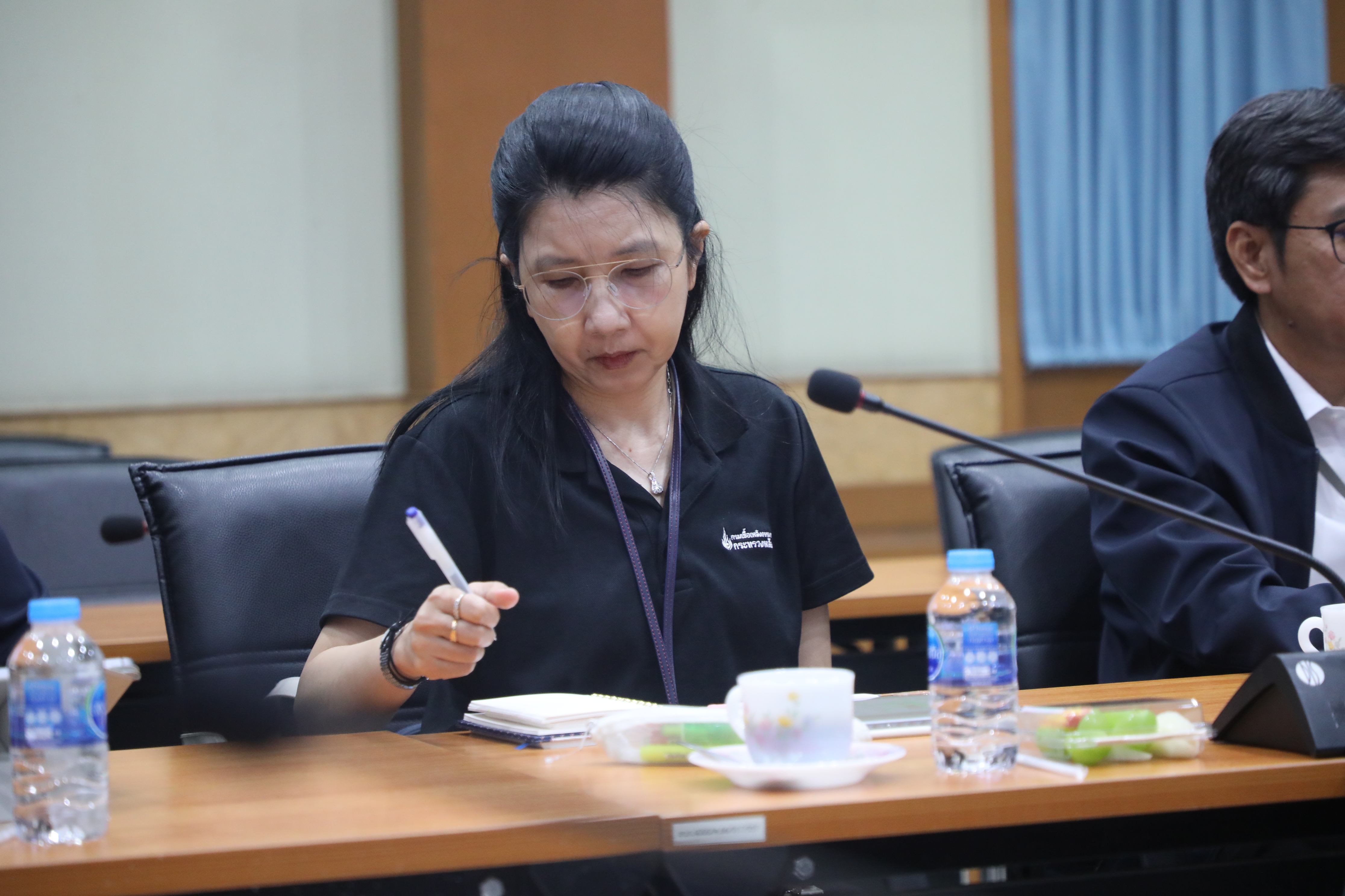 title - ส.ป.ก. ประชุมเรื่องการขออนุญาตใช้ประโยชน์ที่ดินและการเก็บค่าตอบแทนการใช้ประโยชน์ที่ดินในเขตพื้นที่สำนักงานการปฏิรูปที่ดินเพื่อเกษตรกรรมต่อการประกอบกิจการปิโตรเลียม